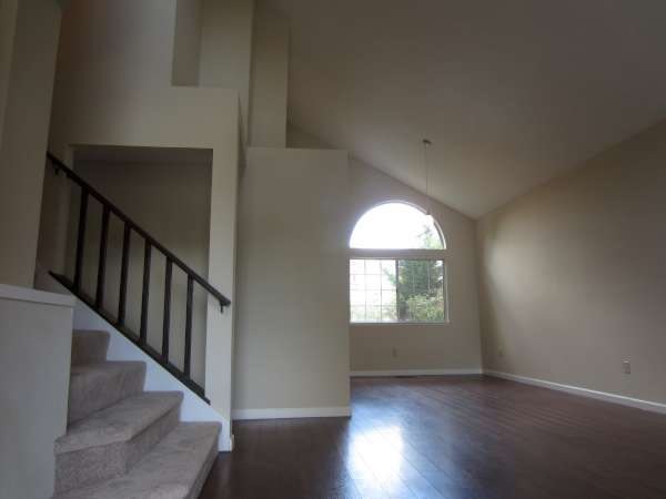 Building Photo - 5024 Lynbrook Dr