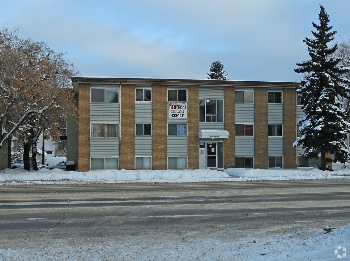 Building Photo - 9130 82nd Ave NW