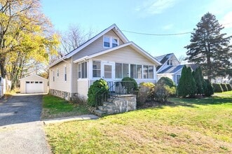 Building Photo - 29 Sterling Pl