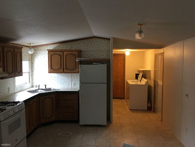 Foto del edificio - 3 br, 1 bath House - 306 Alexia Ln