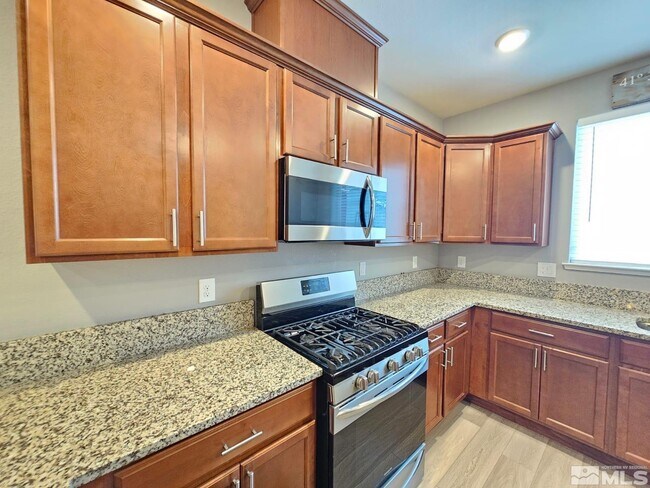 Building Photo - 3166 Sterling Ridge Cir
