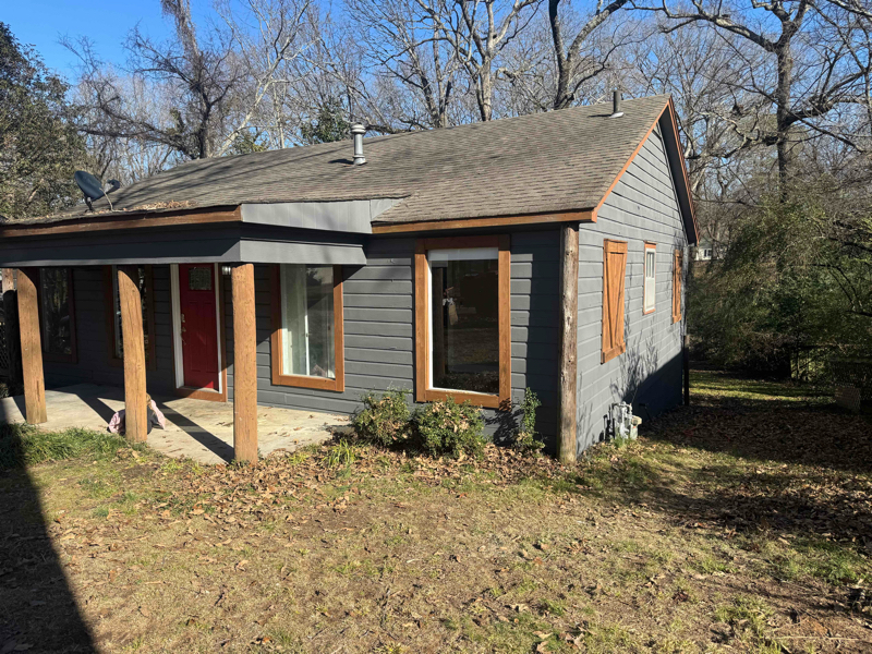 Primary Photo - 1816 Maple Ave