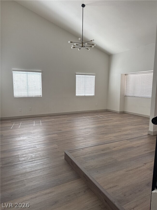 Foto del edificio - 5590 W Katie Ave