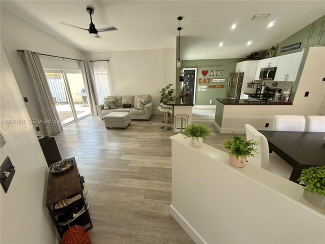 Foto del edificio - 17905 SW 10th Ct