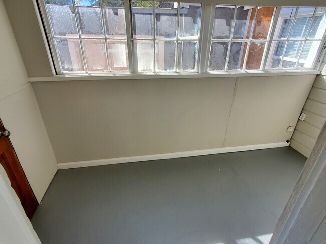 Foto del edificio - 1713 Darwin Rd SE