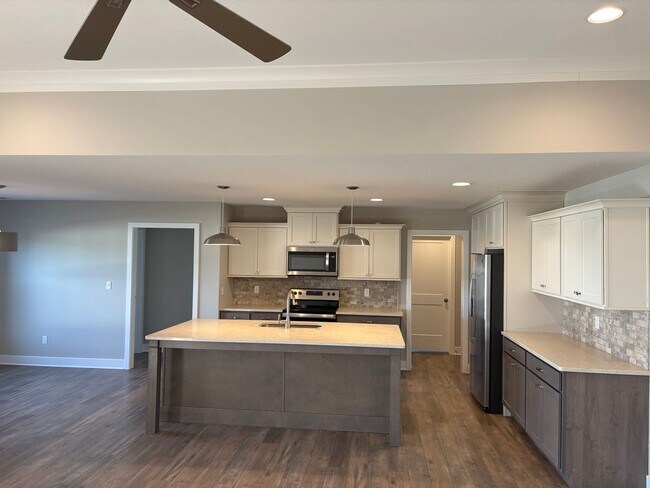 Foto del edificio - 3 Bedroom Single Family Home - Available for Rent!