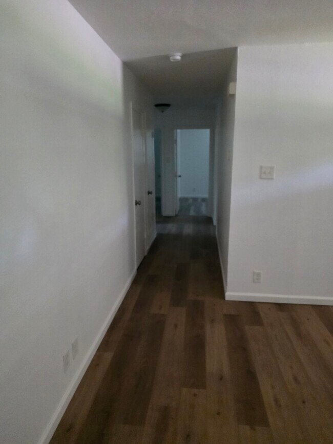 Foto del edificio - 1004 Grand Ave