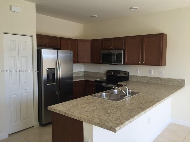 Building Photo - 11480 SW 250th St