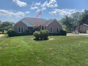 Building Photo - 4237 Trenton Rd