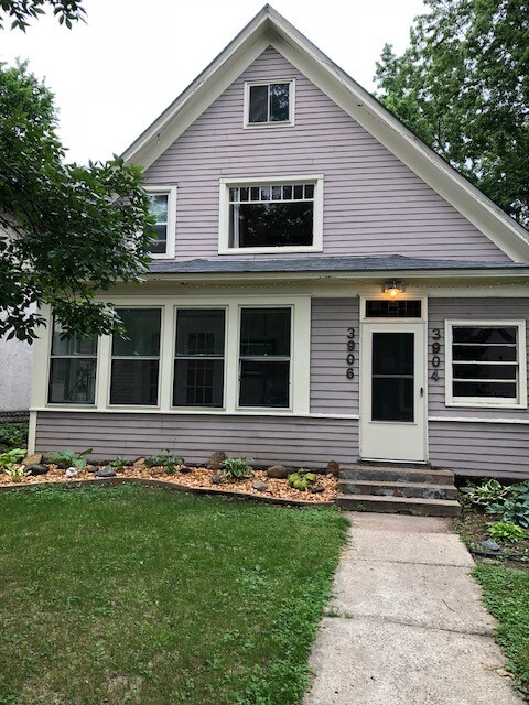 Foto principal - 3906 Grand Ave S
