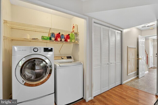 Foto del edificio - 11082 Clovertree Ct