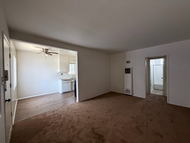 Living Room and Dinette Layout - 3723 Delmas Ter