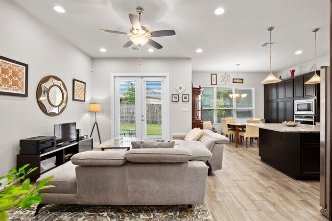 Foto del edificio - 3750 E Palm Valley Blvd