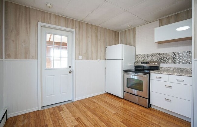 Foto del edificio - 148 Allen St