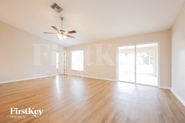 Building Photo - 1721 SW 44th St