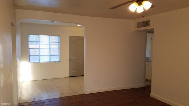 Foto del edificio - 3 br, 1 bath House - 6819 North 32nd Avenue