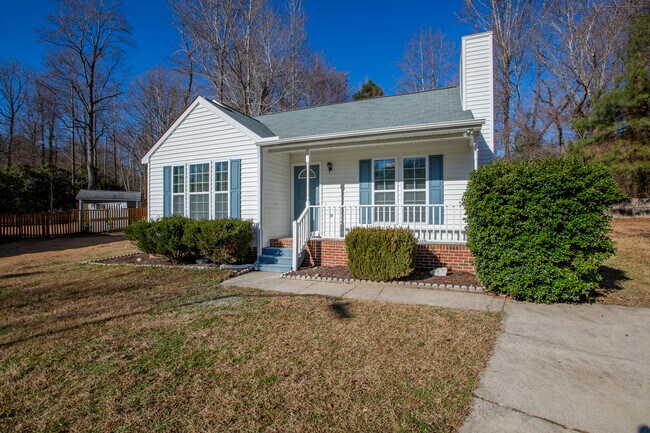 Foto del edificio - 304 Holly Pines Ct