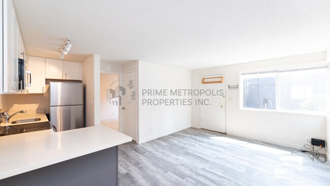 Foto del edificio - 7810 East Green Lake Dr N