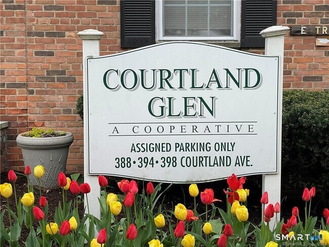 Foto del edificio - 398 Courtland Ave
