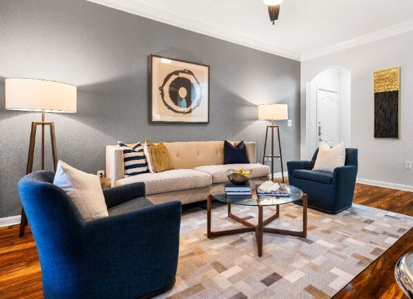 Foto del edificio - 6900 Lake Woodlands Dr