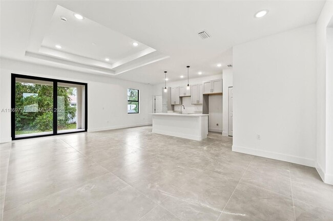 Building Photo - 3705-3737 37th St SW