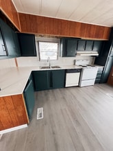 Building Photo - 39 Village Ct