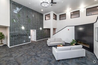 Lobby - Cedar View Apartments