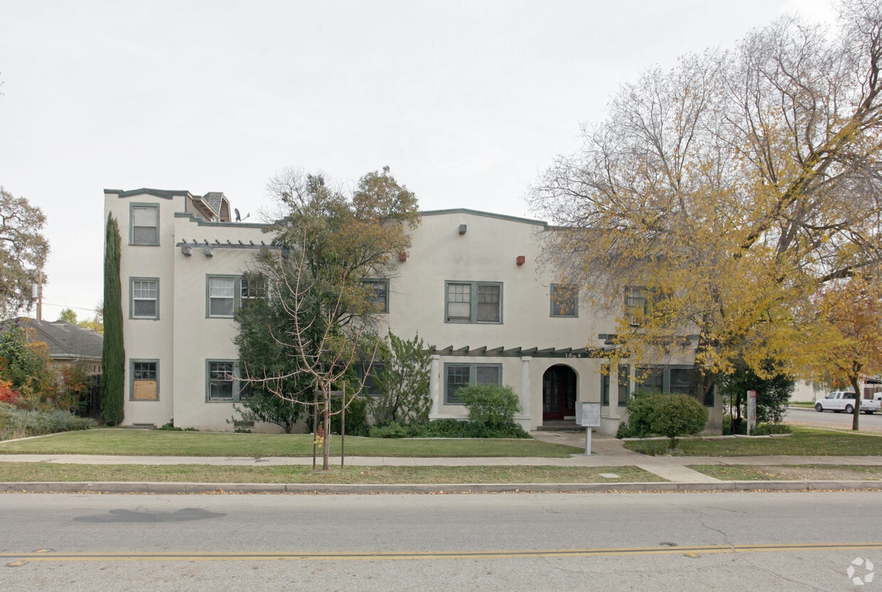 Primary Photo - 1804 Spring St