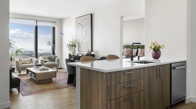 Building Photo - Stella