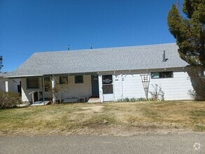 Building Photo - 26 Hfu Cir
