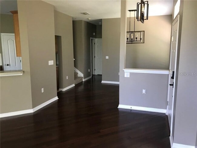 Building Photo - 7542 Red Mill Cir