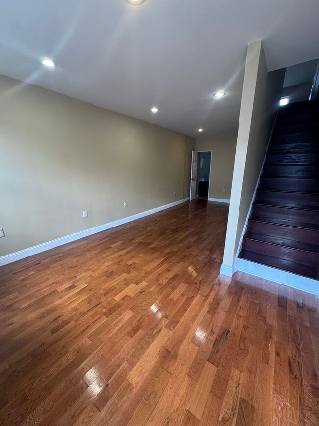 Photo - 1314 South Harmony Street House