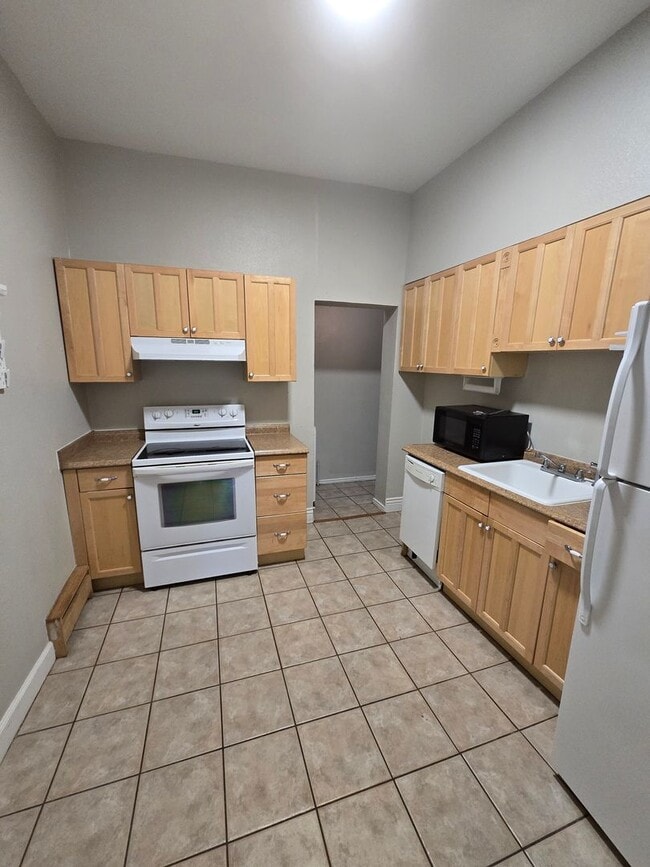 Photo - $500.00 Off First Months Rent!  Updated & ... Apartment