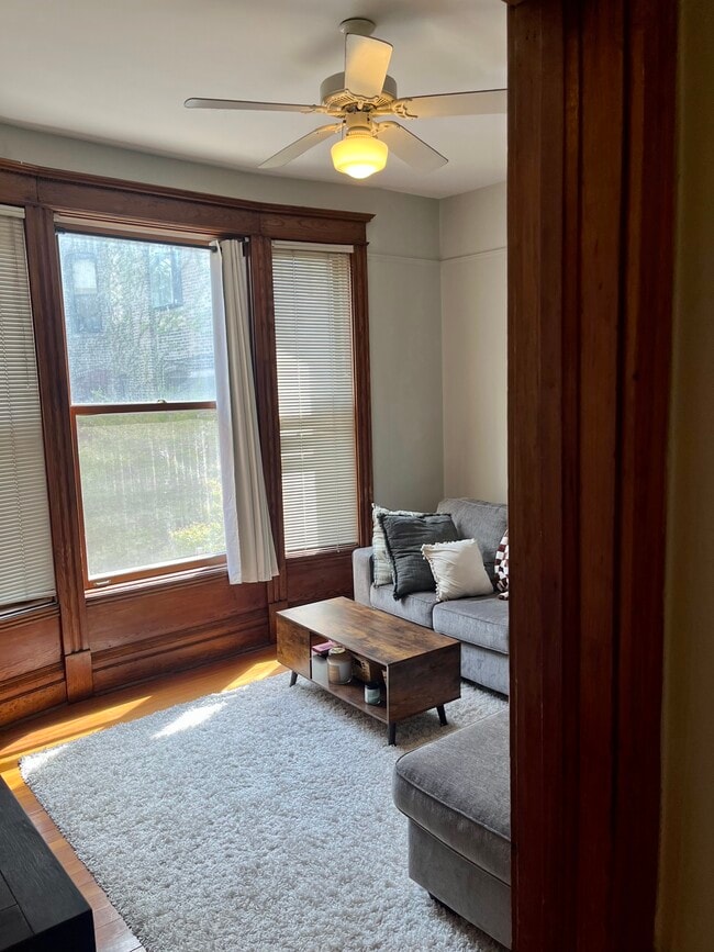 Family Room - 620 W Briar Pl