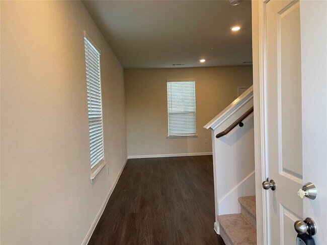 Foto del edificio - 16110 Clover Glen Ln