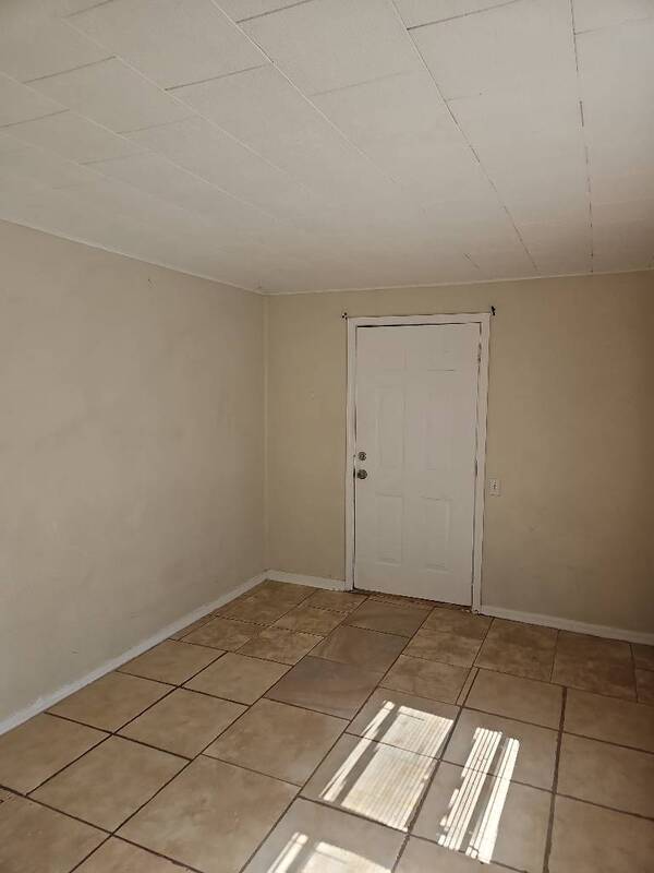 Building Photo - 2216 Moreno Ave