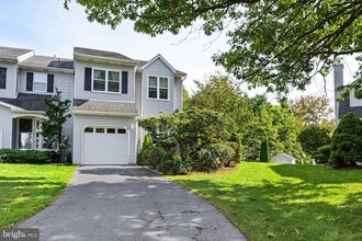 Building Photo - 100 Deer Run Rd