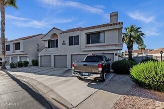 Building Photo - 10055 E Mountainview Lake Dr