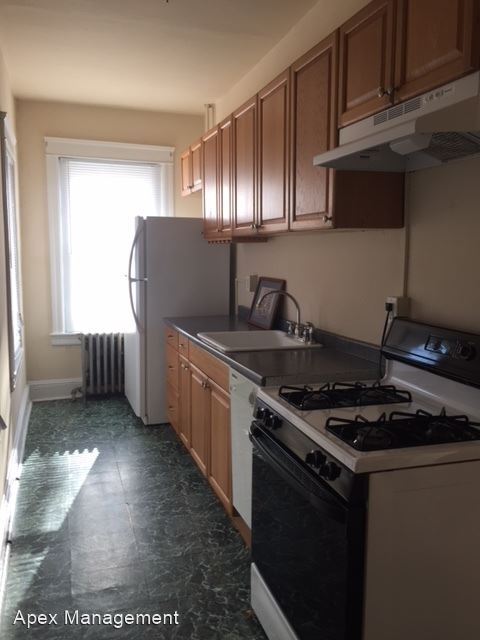 Building Photo - 4 br, 2 bath House - 513 BUCHANAN ST.