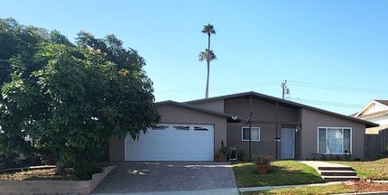 Building Photo - 467 Alpine Ave