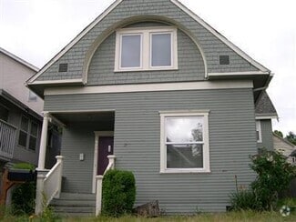 Building Photo - 5250-5252 Brooklyn Ave NE