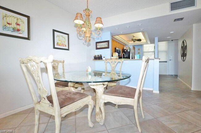 Building Photo - ***FURNISHED SEASONAL RENTAL***MARCO ISLAN...