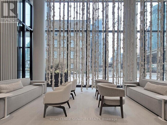 Photo du bâtiment - 55 Cooper St