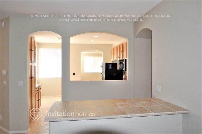 Building Photo - 1732 Evening Bluff Pl