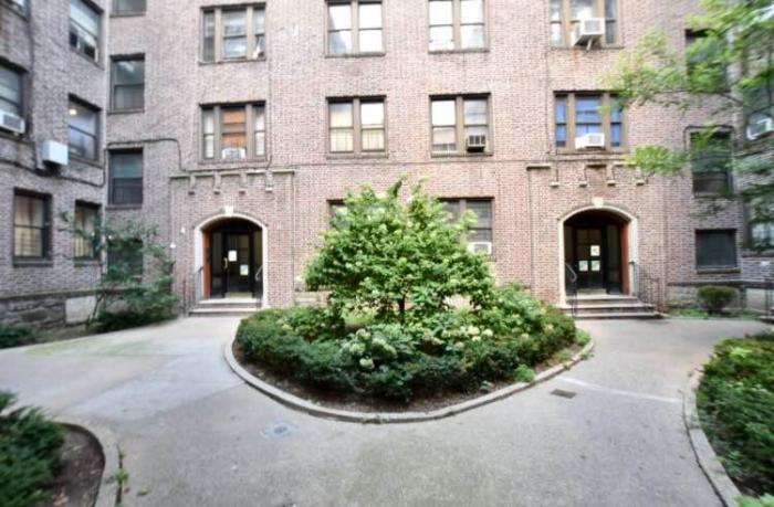 Primary Photo - 2 bedroom in BRONX NY 10463