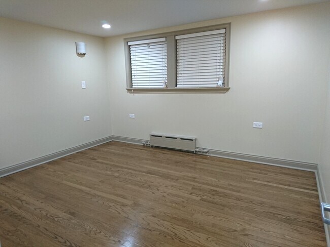 Foto del edificio - 2306 N Mason Ave