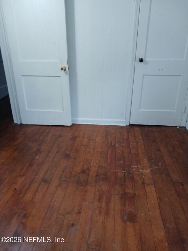 Foto del edificio - 1038 Bunker Hill Blvd