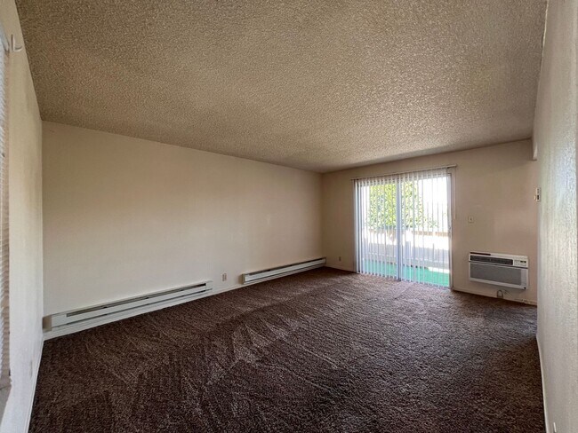 Foto del edificio - Cute Wildcreek Garden Condo, Unit #210
