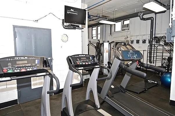 Foto del edificio - 504 Grand St