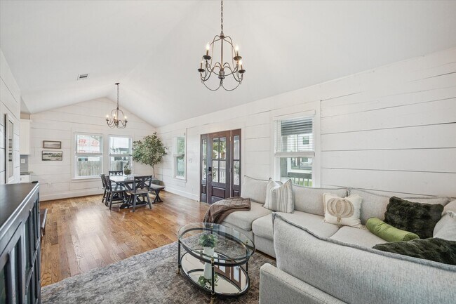 Foto del edificio - 4605 Fisk St